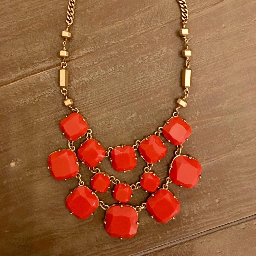 Stell & Dot Statement Necklace